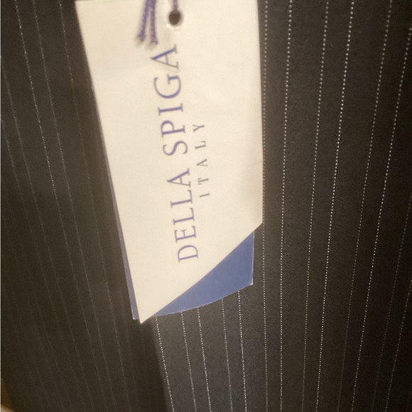 Stunning Ladies Pin Striped Dress with Blazer - Picture 5 of 7